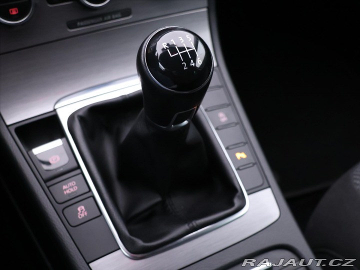 Volkswagen Passat 1,4 TSI 90kW Comfort Navi 2012