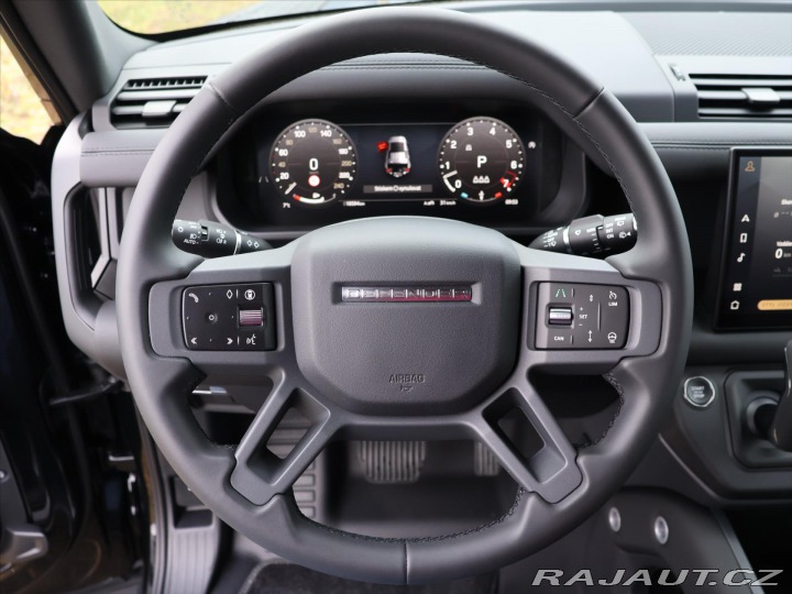 Land Rover Defender 5,0 110 P425 X-DYNAMIC CZ 2025