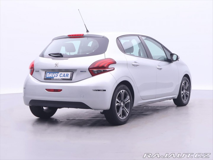 Peugeot 208 1,2 PureTech 60kW CZ Acti 2017