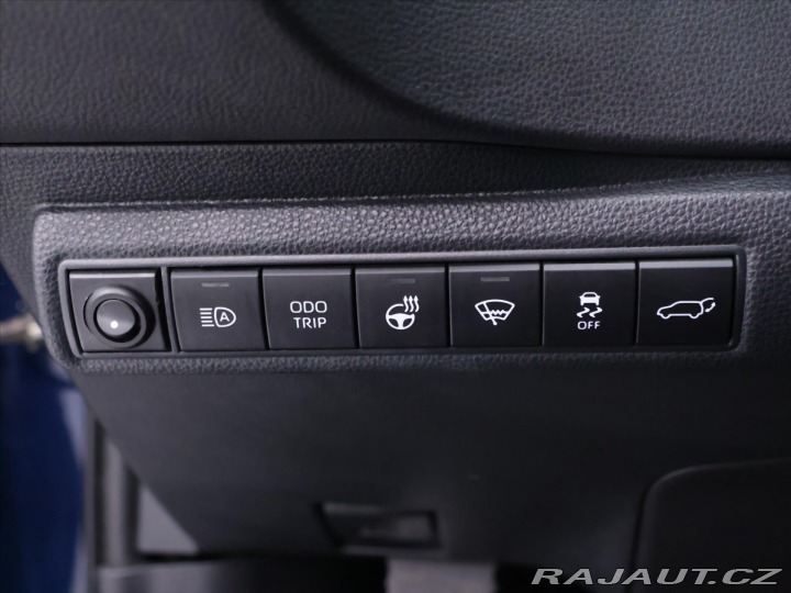 Toyota Corolla 2,0 HEV CZ Executive Spor 2024