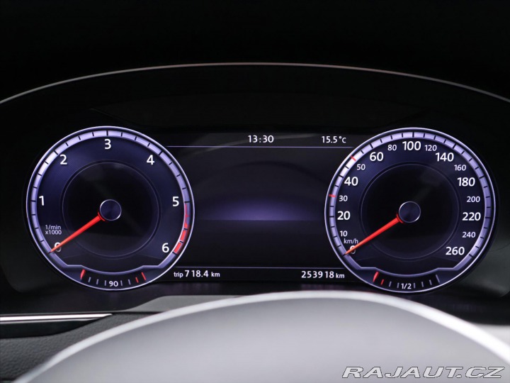 Volkswagen Passat 2,0 TDI 110kW 4M R-line L 2015