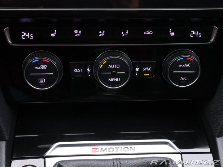 Volkswagen Passat 2,0 TDI 110kW 4M R-line L 2015