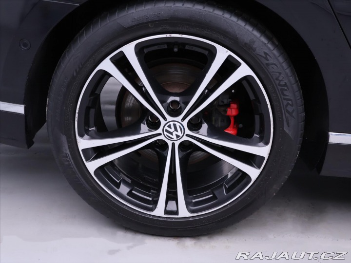 Volkswagen Passat 2,0 TDI 110kW 4M R-line L 2015