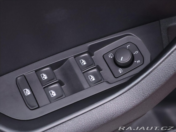 Škoda Karoq 2,0 TDI DSG 4x4 CZ Sportl 2023