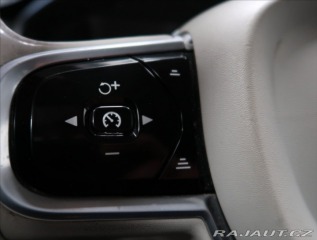 Volvo XC90 2,0 D5 AWD MOMENTUM 7 MÍS 2017