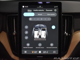 Volvo XC60 2,0 T6  Plus Dark 2025