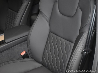 Volvo XC60 2,0 T6  Plus Dark 2025