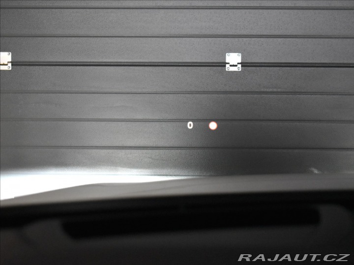 Volvo V60 2,0 B4  Ultra Dark 2025