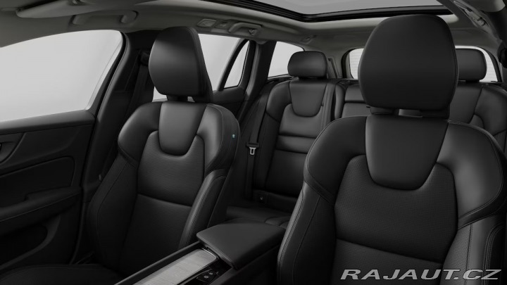 Volvo V60 2,0 B4  Ultra Dark 2025