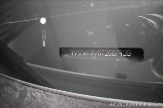 Volvo V60 2,0 B4  Ultra Dark 2025