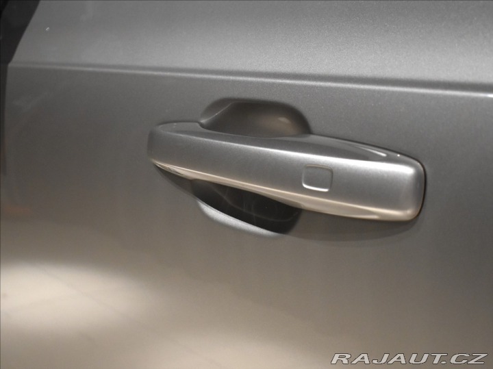 Volvo XC90 2,0 T8  Ultra Dark 2025