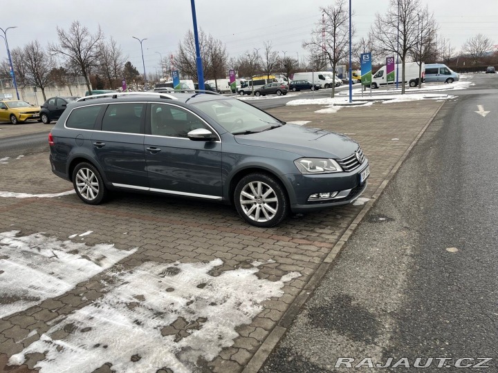 Volkswagen Passat 2,0   b7 ALLTRACK TDI 4x4 2014