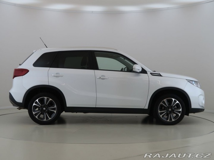 Suzuki Vitara 1.4BoosterJet,CZ,1Maj,AT, 2019