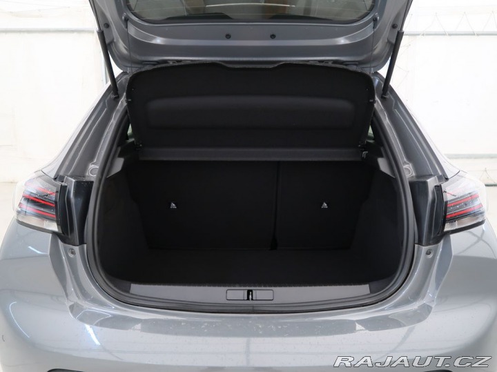 Peugeot 208 1.2HYBRID,CZ,1Maj,ALLURE, 1800