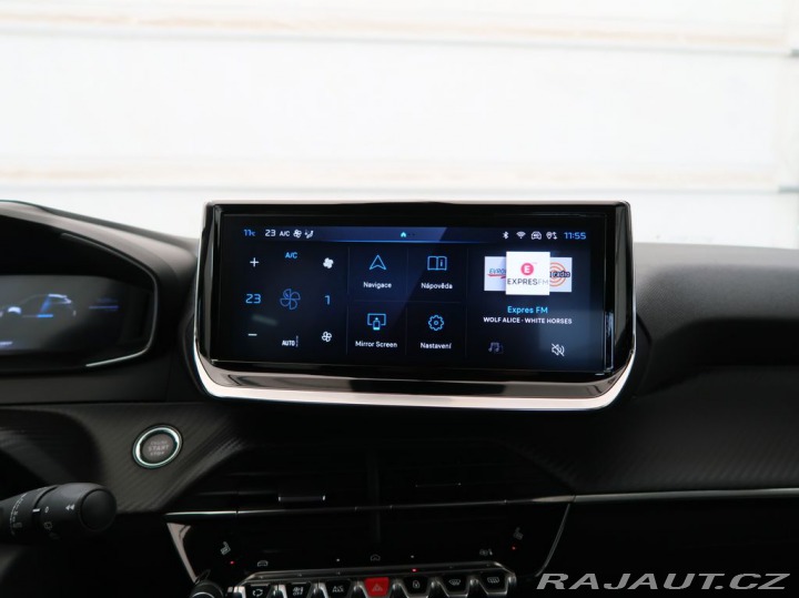 Peugeot 208 1.2HYBRID,CZ,1Maj,ALLURE, 1800