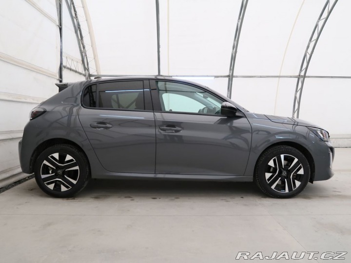 Peugeot 208 1.2HYBRID,CZ,1Maj,ALLURE, 1800