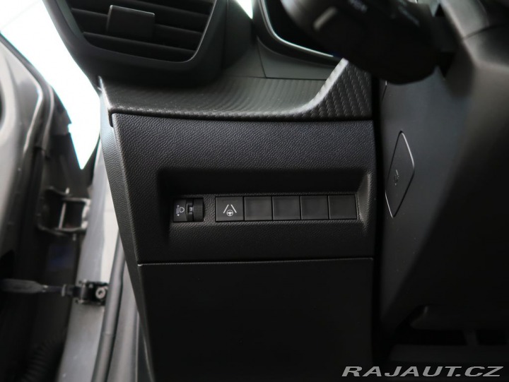 Peugeot 208 1.2HYBRID,CZ,1Maj,ALLURE, 1800