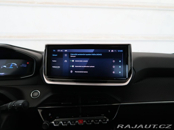 Peugeot 208 1.2HYBRID,CZ,1Maj,ALLURE, 1800