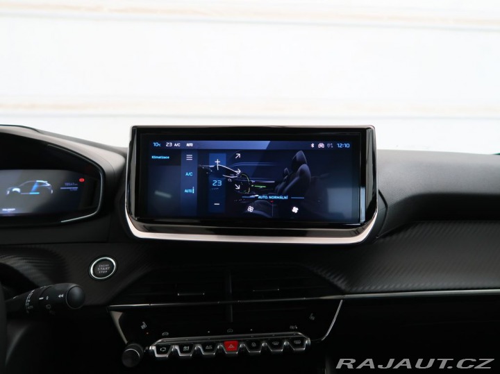 Peugeot 208 1.2HYBRID,CZ,1Maj,ALLURE, 1800