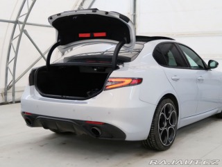 Alfa Romeo Giulia 2.0TURBO,CZ,1Maj,VELOCE,A 1800