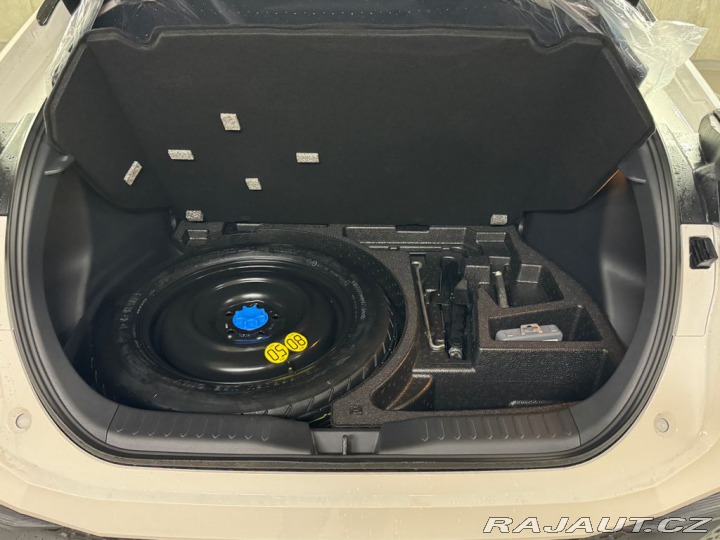 Toyota C-HR Comfort Business 1.8 Hybr 2026