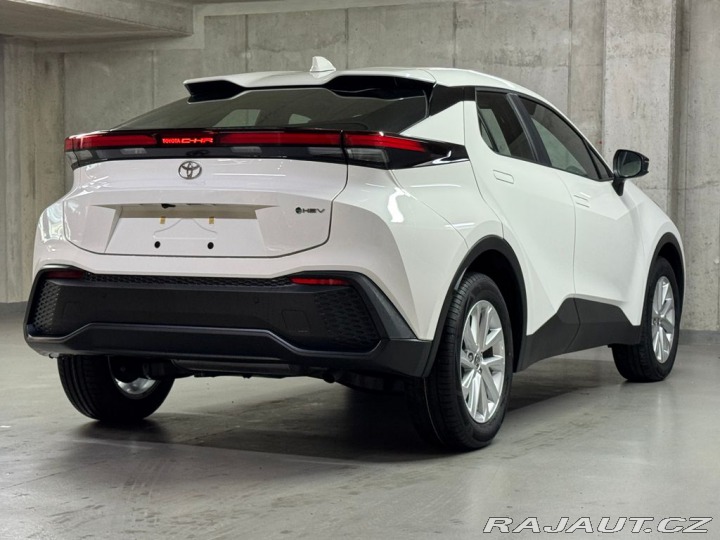 Toyota C-HR 1.8, HEV, Comfort Busines 2026