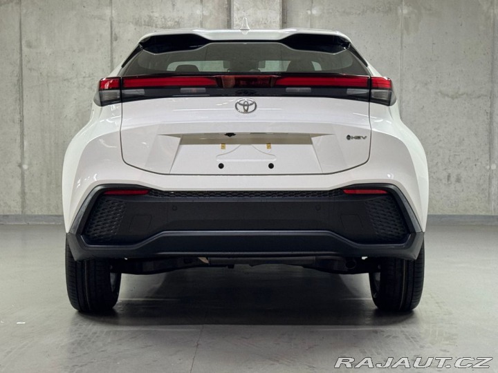 Toyota C-HR 1.8, HEV, Comfort Busines 2026