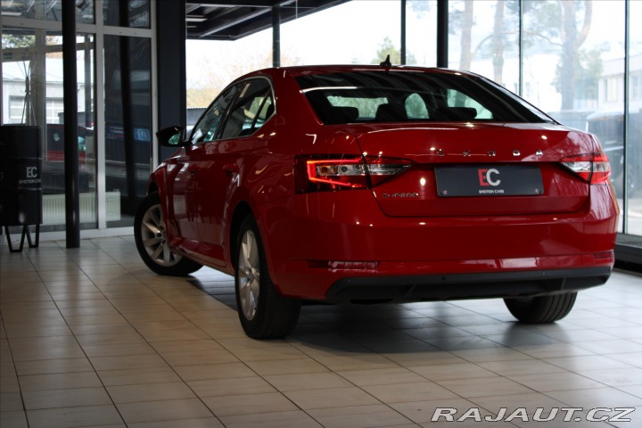 Škoda Superb 2,0 TDi DSG Style 2022