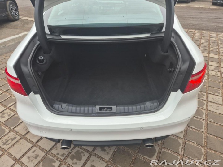 Jaguar XF 3,0 30d R-SPORT 2016