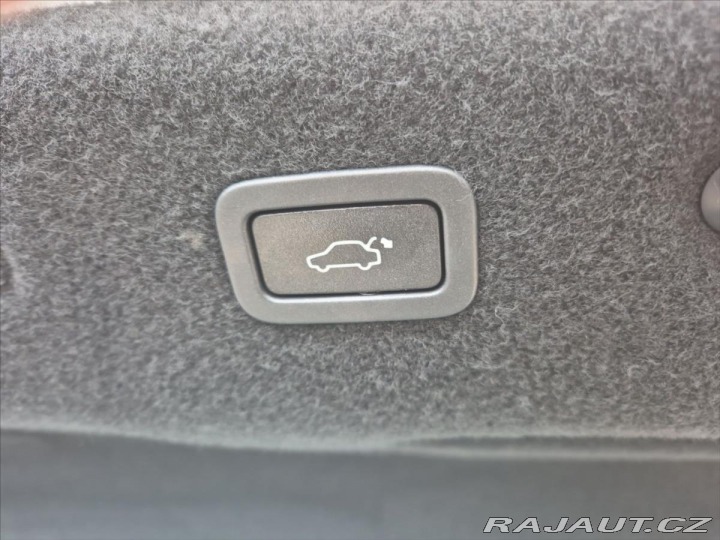 Jaguar XF 3,0 30d R-SPORT 2016