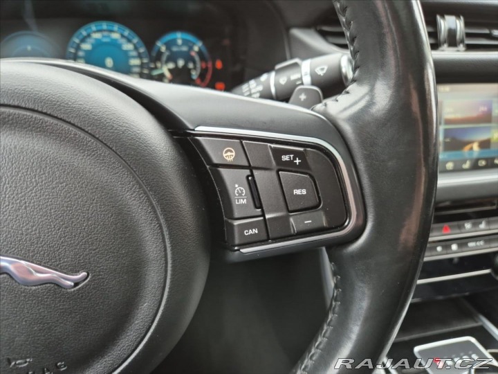 Jaguar XF 3,0 30d R-SPORT 2016