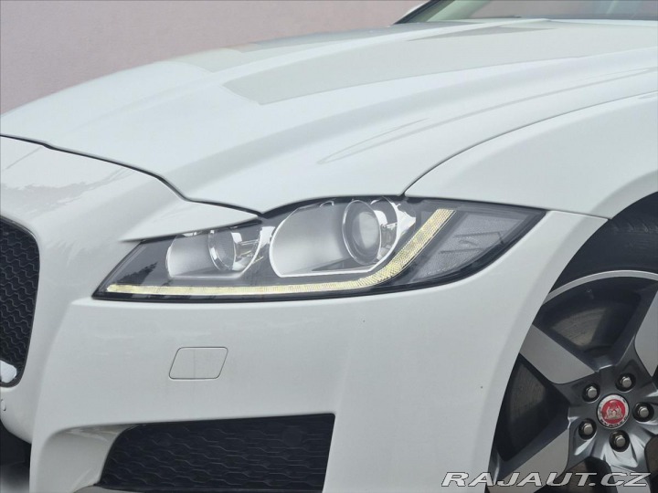 Jaguar XF 3,0 30d R-SPORT 2016