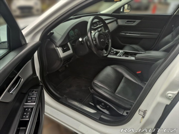 Jaguar XF 3,0 30d R-SPORT 2016