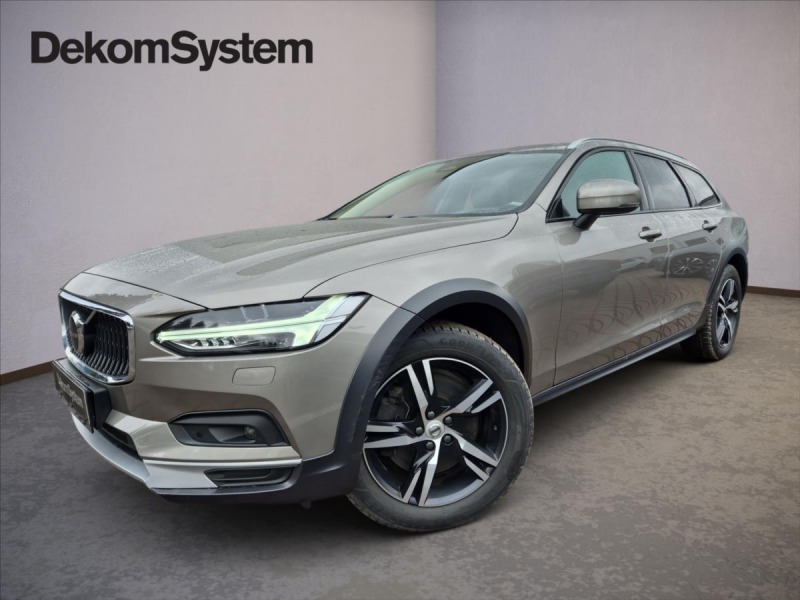 Volvo V90 2,0 B4 AWD Cross Country