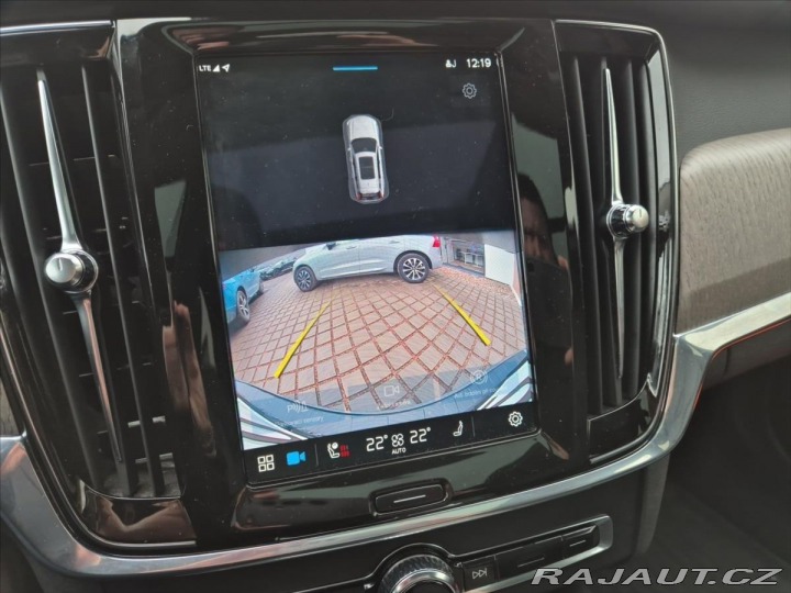 Volvo V90 2,0 B4 AWD Cross Country 2021