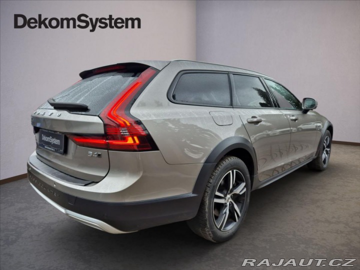 Volvo V90 2,0 B4 AWD Cross Country 2021