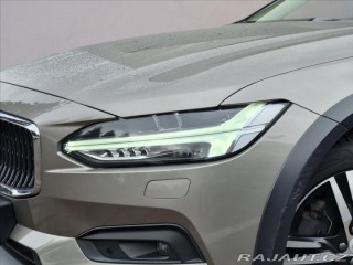 Volvo V90 2,0 B4 AWD Cross Country 2021