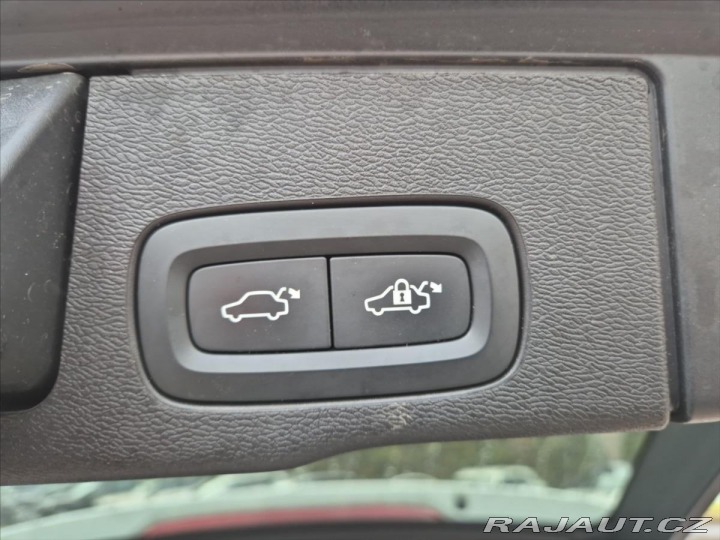 Volvo XC60 2,0 B4 AWD Inscription 2021