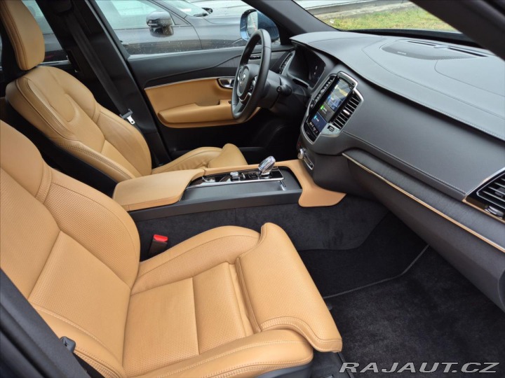 Volvo XC90 2,0 B5 AWD diesel Plus Br 2023