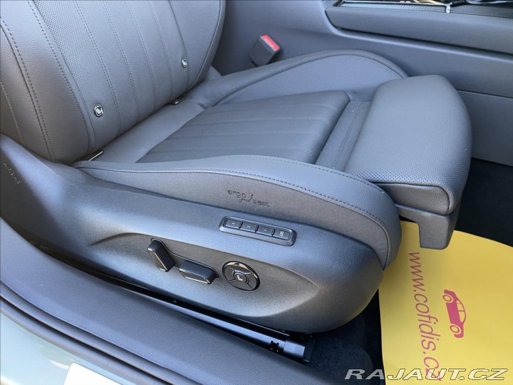 Škoda Superb 2,0 DSG L&K Tažmé*Nez 2025