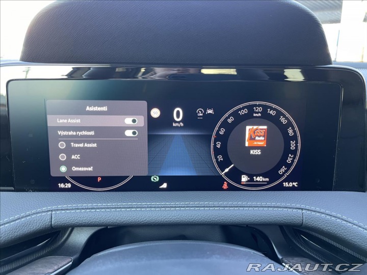 Škoda Superb 2,0 DSG L&K Tažmé*Nez 2025