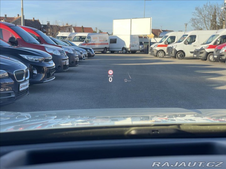 Škoda Superb 2,0 DSG L&K Tažmé*Nez 2025