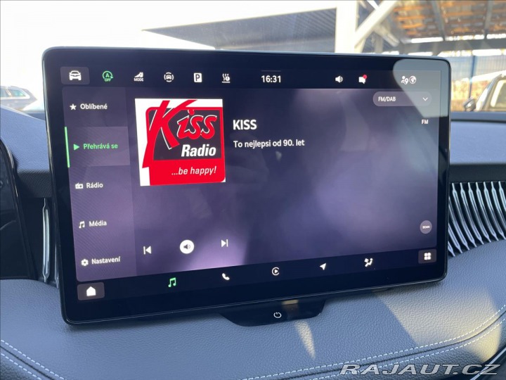 Škoda Superb 2,0 DSG L&K Tažmé*Nez 2025