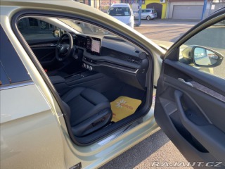Škoda Superb 2,0 DSG L&K Tažmé*Nez 2025