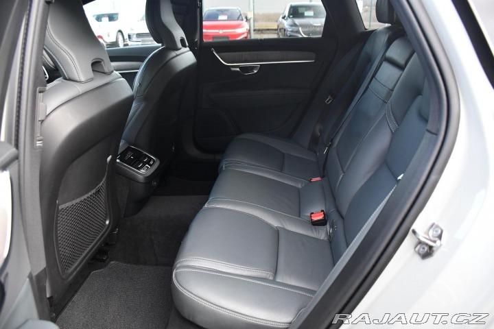 Volvo V90 CC B5 FACELIFT PRAV.SERVI 2021