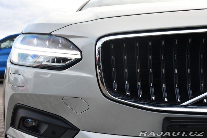 Volvo V90 CC B5 FACELIFT AWD PRAV.S 2021