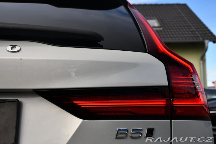 Volvo V90 CC B5 FACELIFT AWD PRAV.S 2021