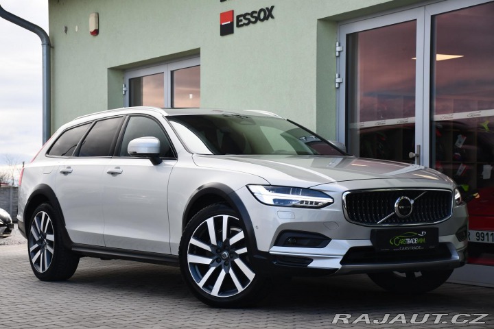 Volvo V90 CC B5 FACELIFT PRAV.SERVI 2021