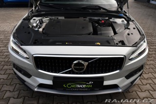Volvo V90 CC B5 FACELIFT PRAV.SERVI 2021