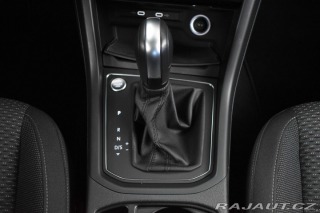 Volkswagen Touran 1.5 TSI DSG*7.MÍST*ACC*ČR 2023